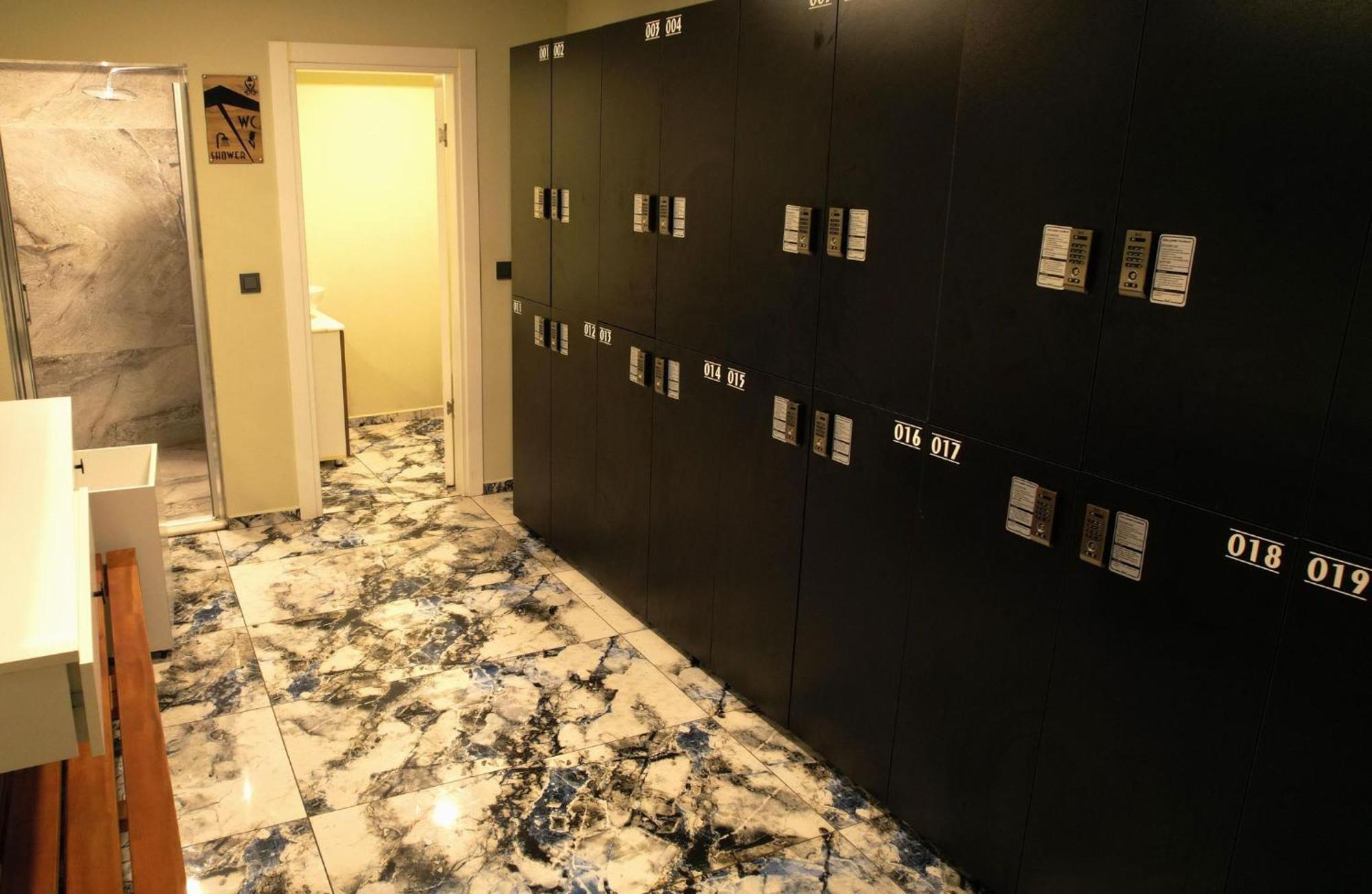 Atacity Hotel Istanbul Exterior photo