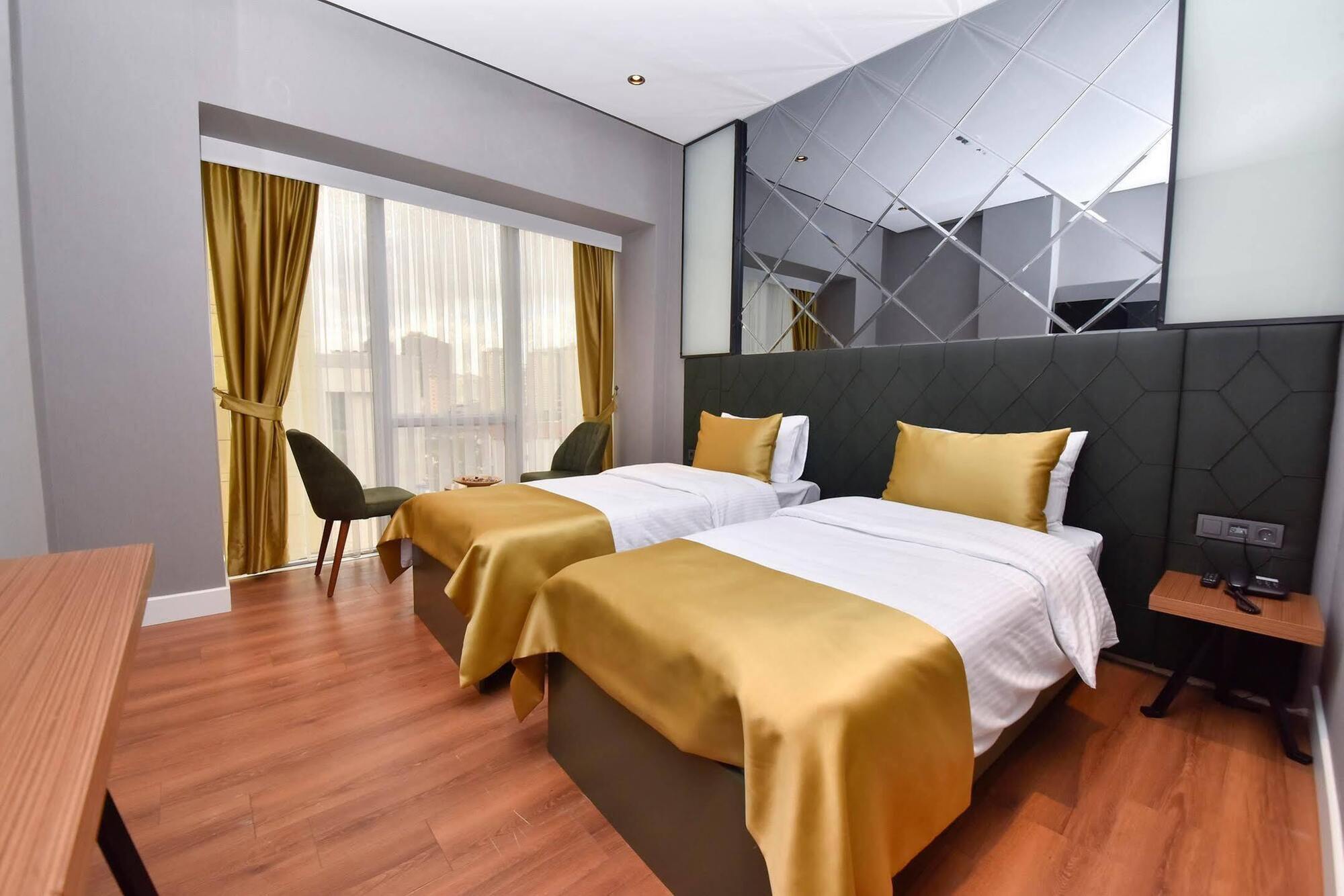 Atacity Hotel Istanbul Exterior photo